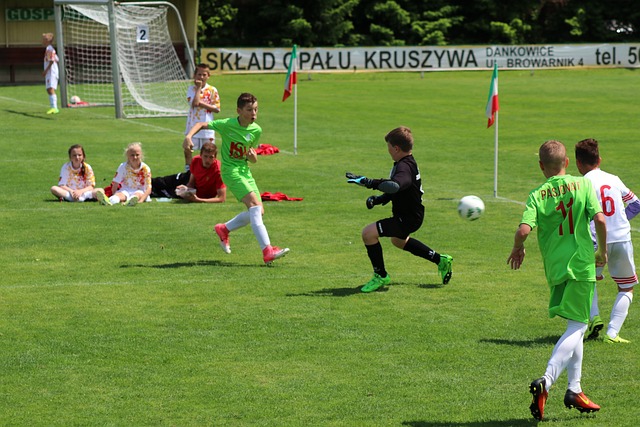 更加激烈 更加激烈